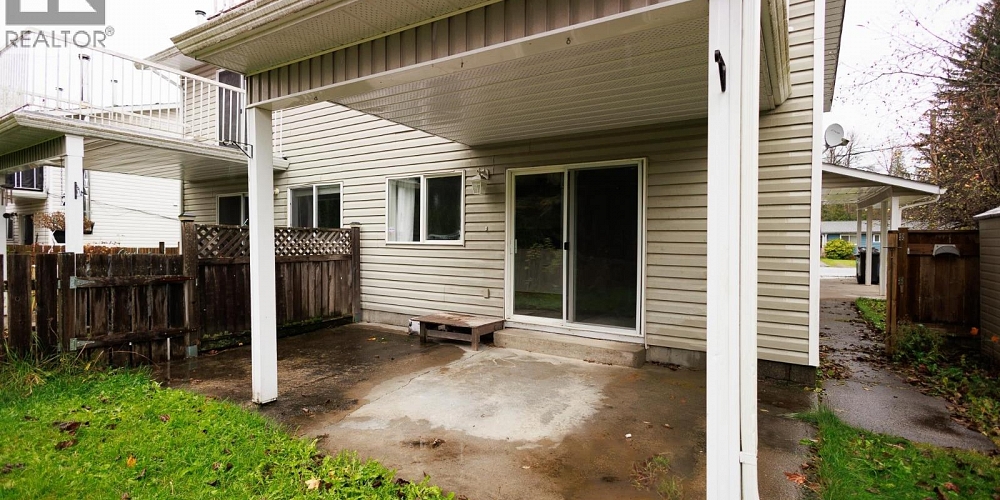 A 5115 MEDEEK AVENUE Terrace Photo 22 A 5115 MEDEEK AVENUE Terrace Photo 22